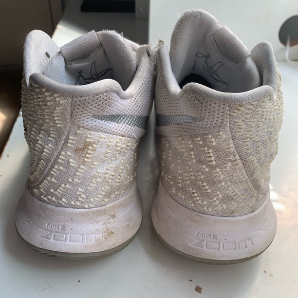 Kyrie 3 all white size 11.5 - Picture 3 of 4